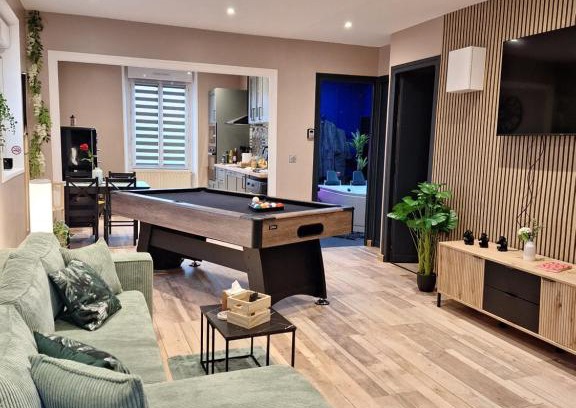 Conde-sur-Noireau Apartamento | Love Room la Vida