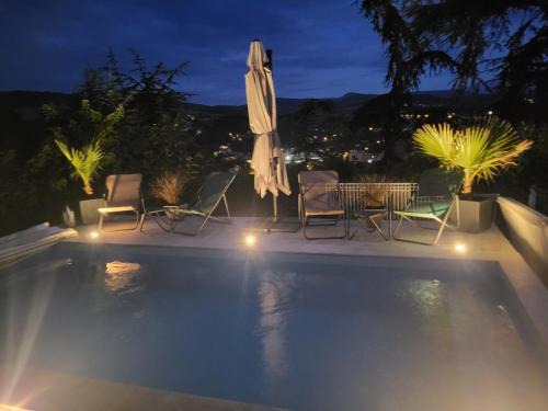 Rive-de-Gier Apartamento | Love room le belka