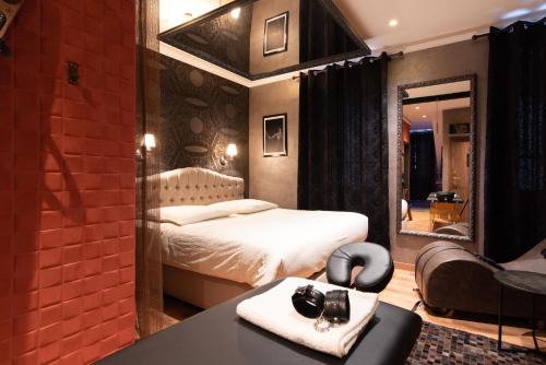 Gare Apartamento | LOVE ROOM - Luxembourg