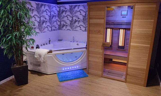 Criquebeuf-sur-Seine Chalet De Esquí | Love Story Chalet: Country wellness with Jacuzzi and sauna