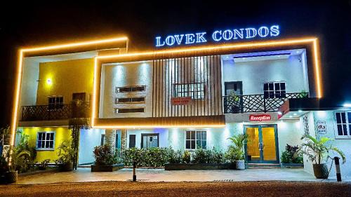 Kumasi Hotel | Lovek Condos