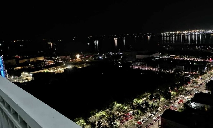 Pasay Apartamento | Lovely 1-Bed Apartment in Pasay City