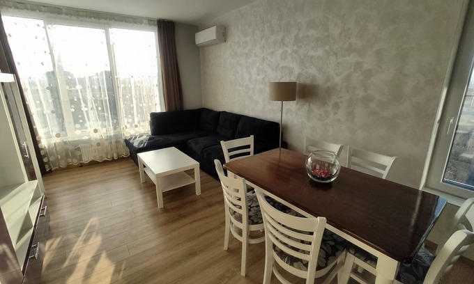 Sofia Apartamento | Lovely 1-bedroom apartment with a nice view