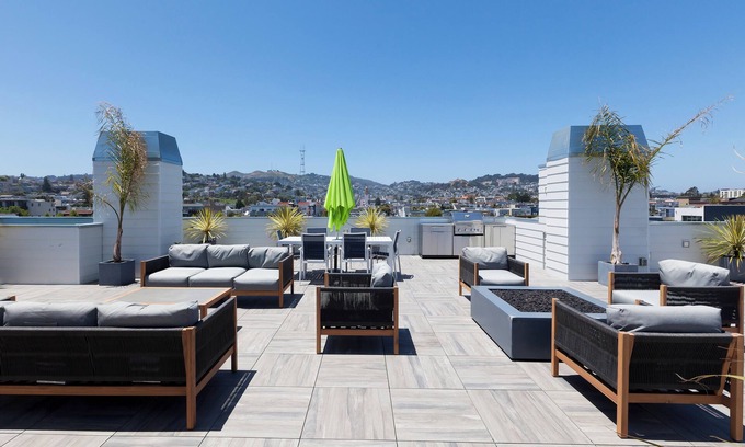 Inner Mission Condominio | Lovely 1-Bedroom condo with BBQ grill - San Francisco Life Real Estate