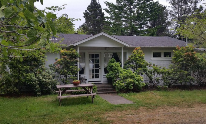 Mendocino Casa | Encantadora granja de los años 20 - Familia y mascotas