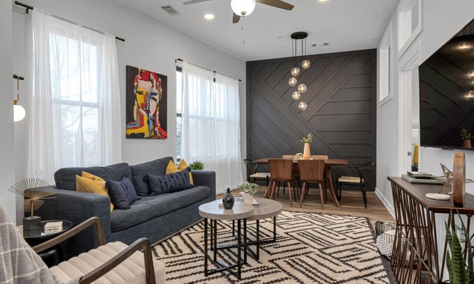 Hillsboro Village Condominio | Lovely 2 Bedroom,3 Bed - Near Restaurants, Bars, Shopping + Vanderbilt & Belmont