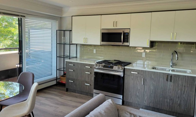 Fairview Condominio | Lovely 2 bedroom apartment in central location