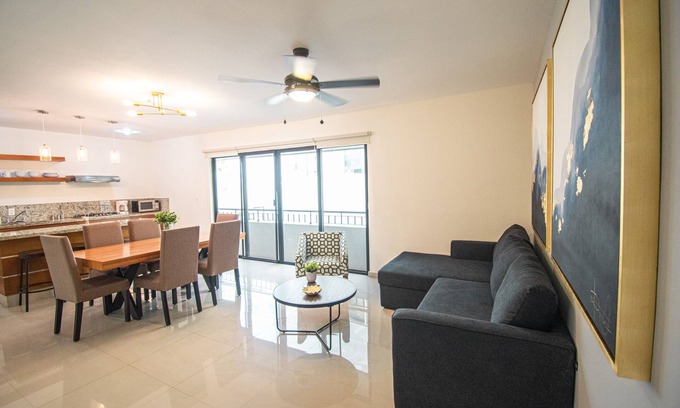 Zona Dorada Apartamento | Lovely 2 bedroom condo near the beach
