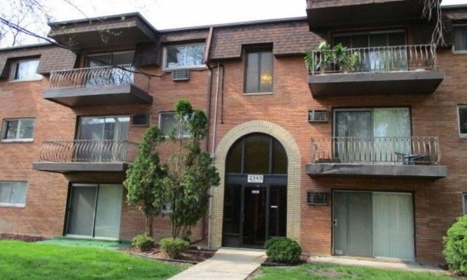 Leroy Condominio | Lovely 2 Bedroom Condo With Pool