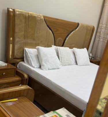 Multan Apartamento | Lovely 2 Bedroom Furnished Apartments