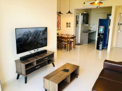 Chicalim Apartamento | lovely 2-bedroom sea view serviced apartment dabolim goa
