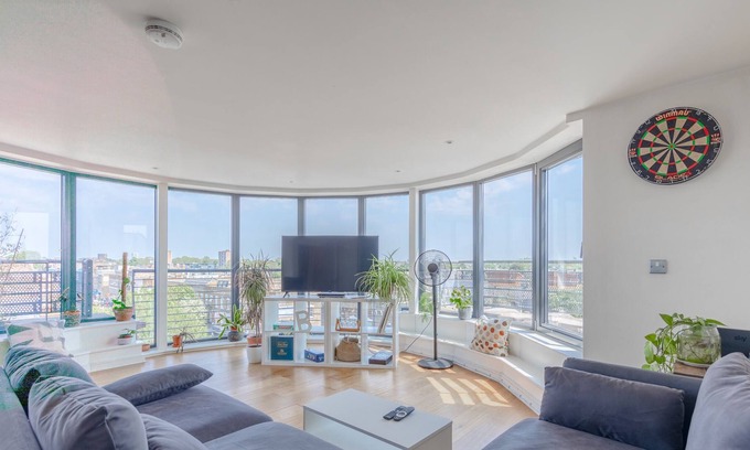 Stoke Newington Apartamento | Lovely 2BD Flat with Balcony - Stoke Newington