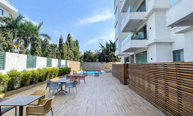 Labone Apartamento | Lovely 3-Bedroom Apartment @ Lul Water - Labone, Cantonments