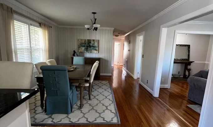 Wade Hampton Casa | Lovely 3-bedroom Home In Greenville!