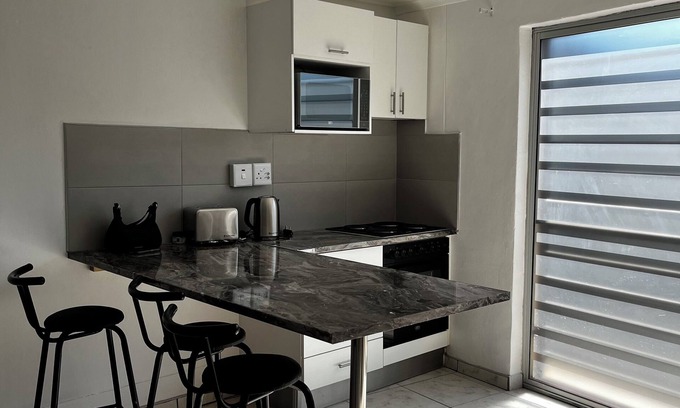 Windhoek Casa | Lovely 3-bedroom house with AC in Windhoek
