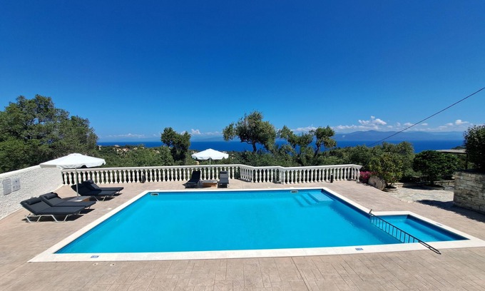Koutsi Villa | Lovely 3-bedroom villa in Paxos0
