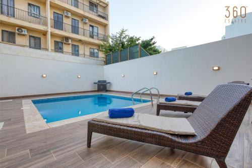 Tal-Ibrag Apartamento | Lovely 3BR maisonette, spacious with Wifi, AC & Pool by 360 Estates