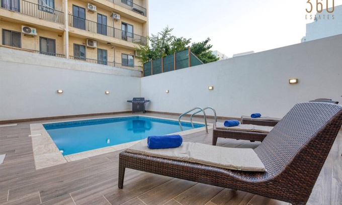 Tal-Ibrag Apartamento | Lovely 3BR maisonette, spacious w/Wifi, AC & Pool