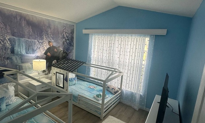 Four Corners Casa | Lovely 4-bedroom house with AC and WiFi in Clermont