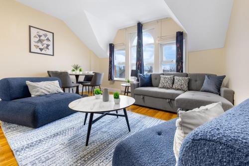 Grove Green Casa | Lovely 4-BR Home In Leyton - Sleeps 14, Near Tube