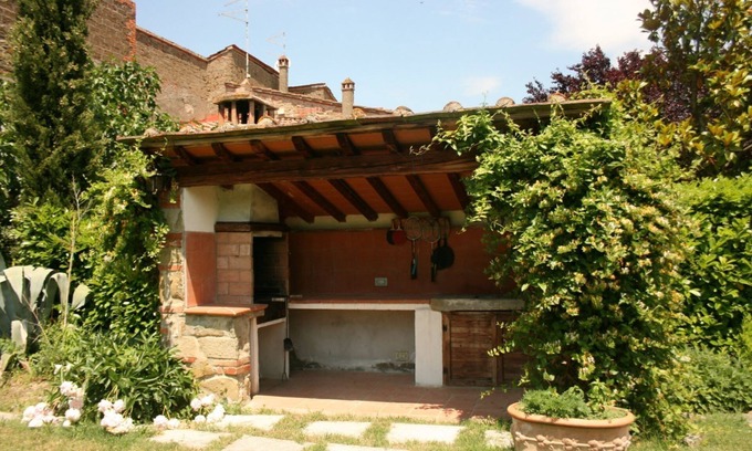 Castiglion Fiorentino Apartamento | Precioso apartamento con piscina, WIFI, TV, mascotas permitida y aparcamiento, cerca de Cortona