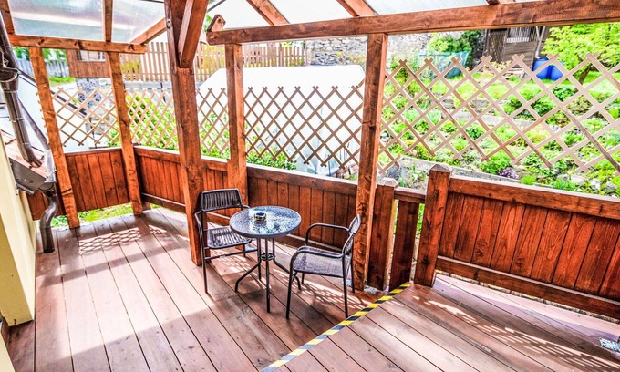 Cesky Krumlov Apartamento | Bonito apartamento para 5 personas con WIFI, patio, mascotas permitida y aparcamiento