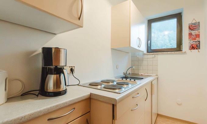 Bad Gastein Apartamento | Acogedor apartamento para 3 personas con WIFI, TV, balcón, mascotas permitida y aparcamiento
