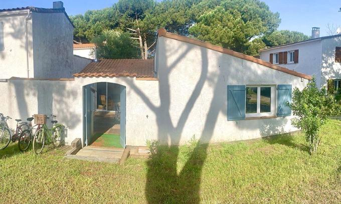 Les Mathes Apartamento | Bonito apartamento para 6 personas con WIFI, TV, terraza y aparcamiento