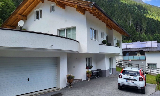 Ischgl Apartamento | Bonito apartamento para 4 personas con TV y terraza