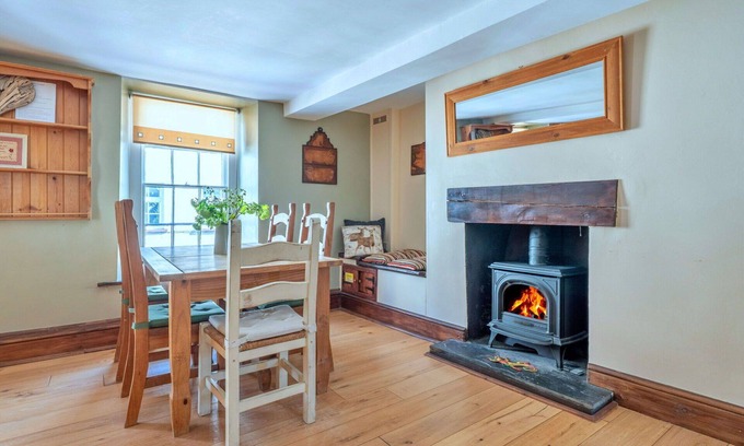 Brecon Apartamento | Acogedor apartamento para 4 personas con WIFI, terraza, mascotas permitida y aparcamiento