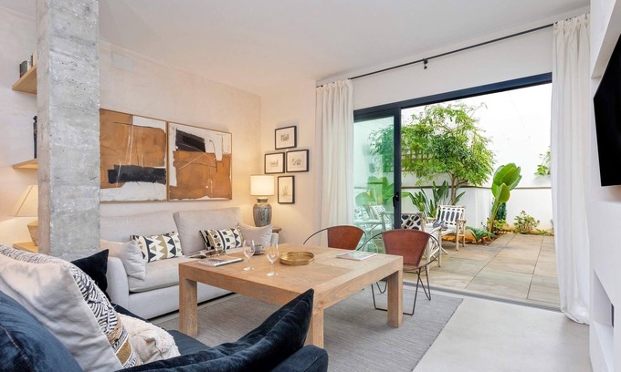 Triana Apartamento | Lovely apartment in Seville. Pureza