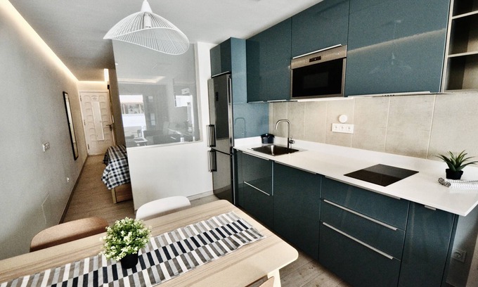 Playa de Mogan Apartamento | Lovely apartment just 50 meters from the beach