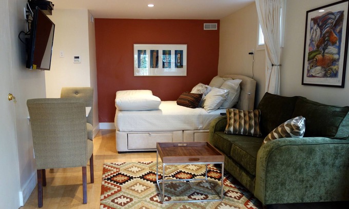 Berkeley Hills Apartamento | Precioso, nuevo, totalmente equipado estudio en North Berkeley, fabulosa vista a la bahía