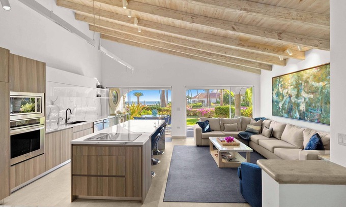 Zona Hotelera Villa | Lovely Cabo Oceanfront Villa