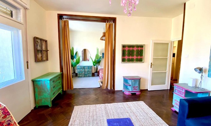 Nemetvolgy Apartamento | Lovely cosy Art flat