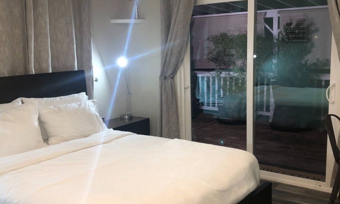 Tehachapi Casa | Lovely Country Experience with Private 2 Bedroom Bath and Kitchenette -Tehachapi