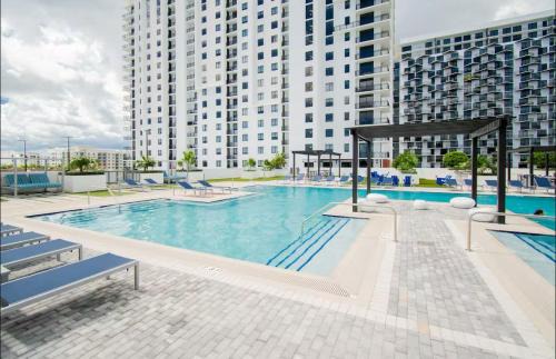 Doral Apartamento | Lovely Downtown Doral