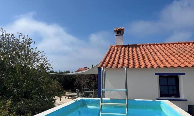 Cabeco de Aguia Casa | Lovely farmers house with plunge pool