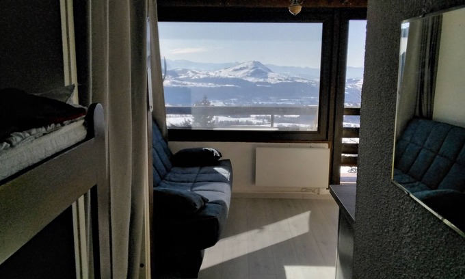 Saint-Michel-de-Chaillol Apartamento | Lovely studio with mountain view