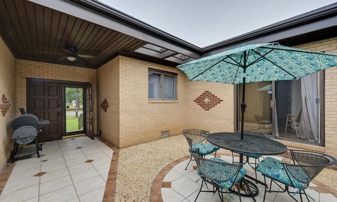 Goldsboro Casa | Lovely Goldsboro Home with Yard and Grill!