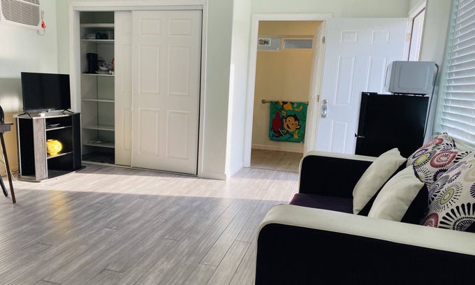 Greenacres Apartamento | Lovely Guesthouse For A Peaceful Stay