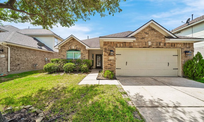 Klein Otro | Lovely Heaven Heart House 4BR in Houston