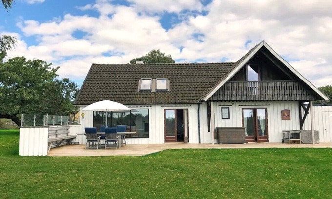 Degeberga Casa | Lovely holiday home at the Baltic in Österlen