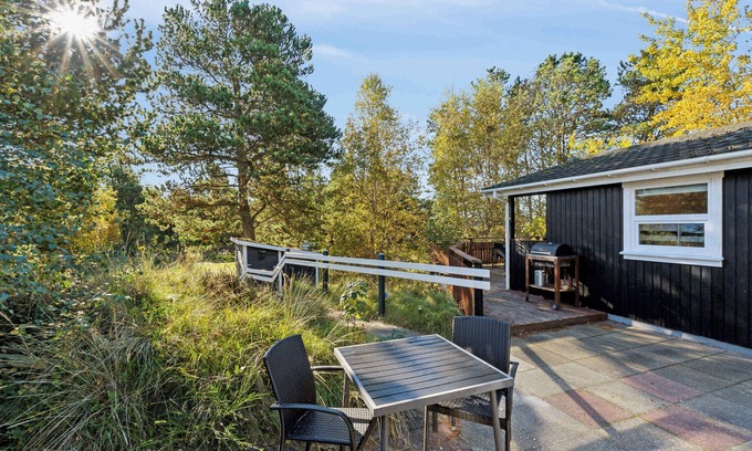Nordost Casa | Lovely holiday home by beach and nature at Lyngså