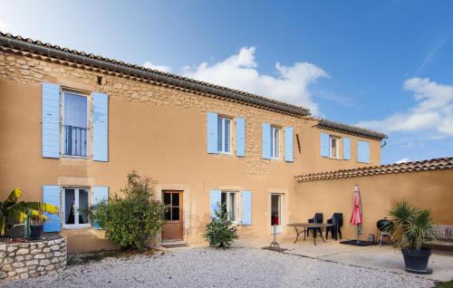 Donzere Casa | Lovely Home In Donzère With Kitchen