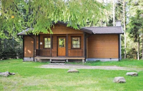 Vathult Casa | Lovely Home In Gislaved With Lake View