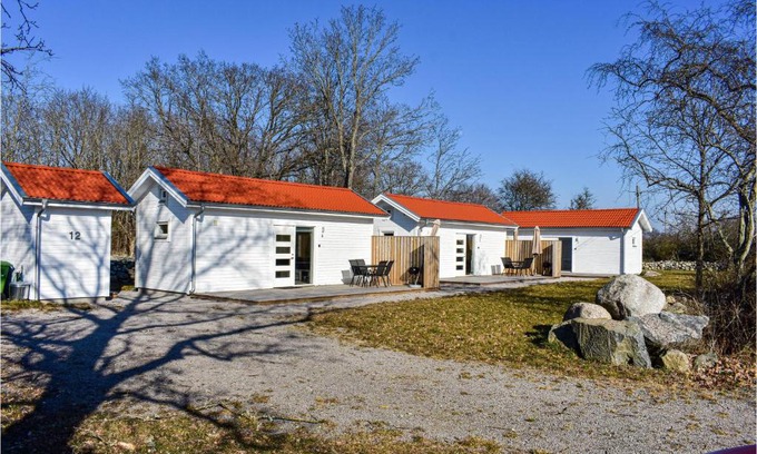 Hasslo Casa | Lovely Home In Hasslö With Kitchen