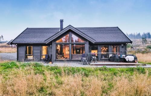 Lillehammer Casa | Lovely Home In Lillehammer With Kitchen