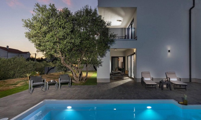 Banjol Casa | Preciosa casa en Rab con WiFi