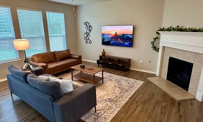 Sterling Ridge Casa | Lovely House in The Woodlands
